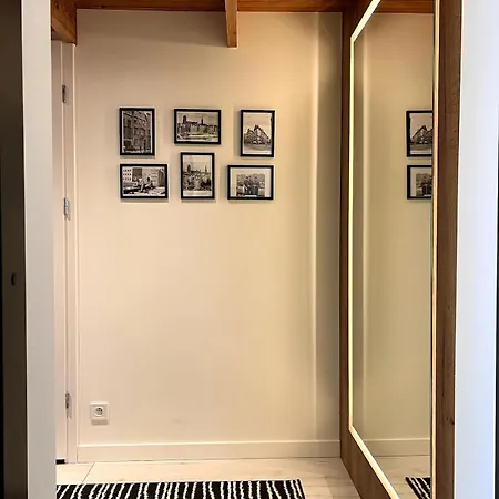 Old Town - Under The Clouds Lägenhet *