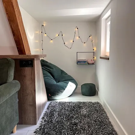 Old Town - Under The Clouds غدانسك