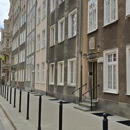 Old Town - Under The Clouds *