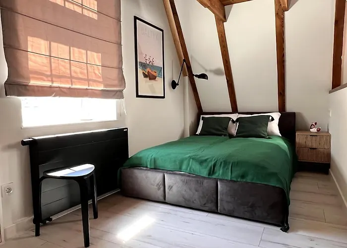 Old Town - Under The Clouds Gdańsk