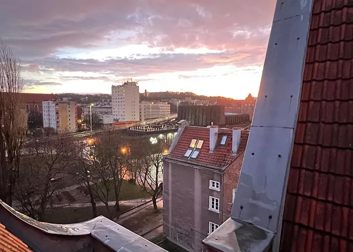 Old Town - Under The Clouds * Gdańsk